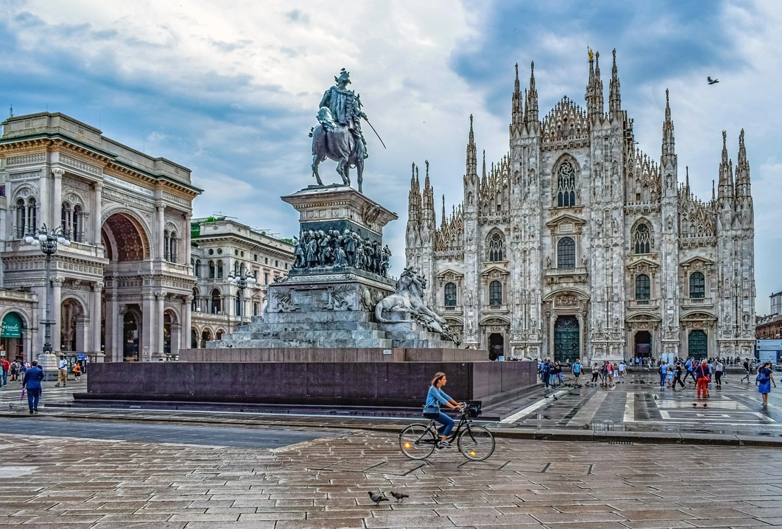 Capture your memories with a photoshoot in Milan