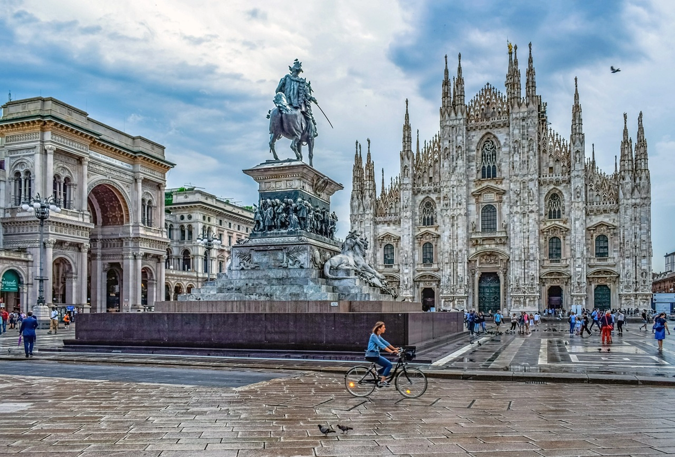 Capture sus recuerdos en Milan