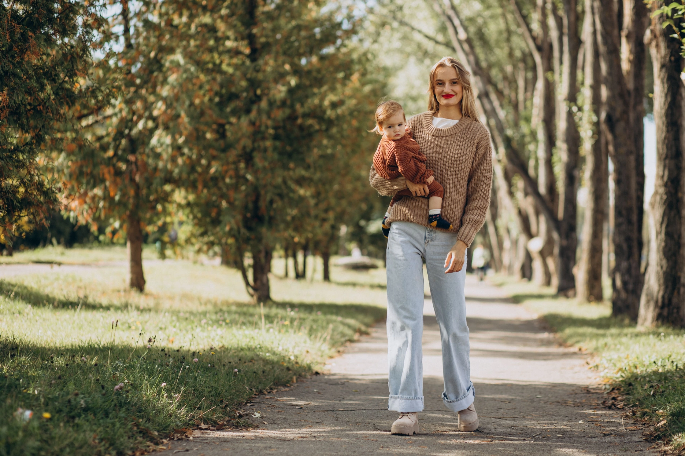 mother-with-baby-daughter-together-park