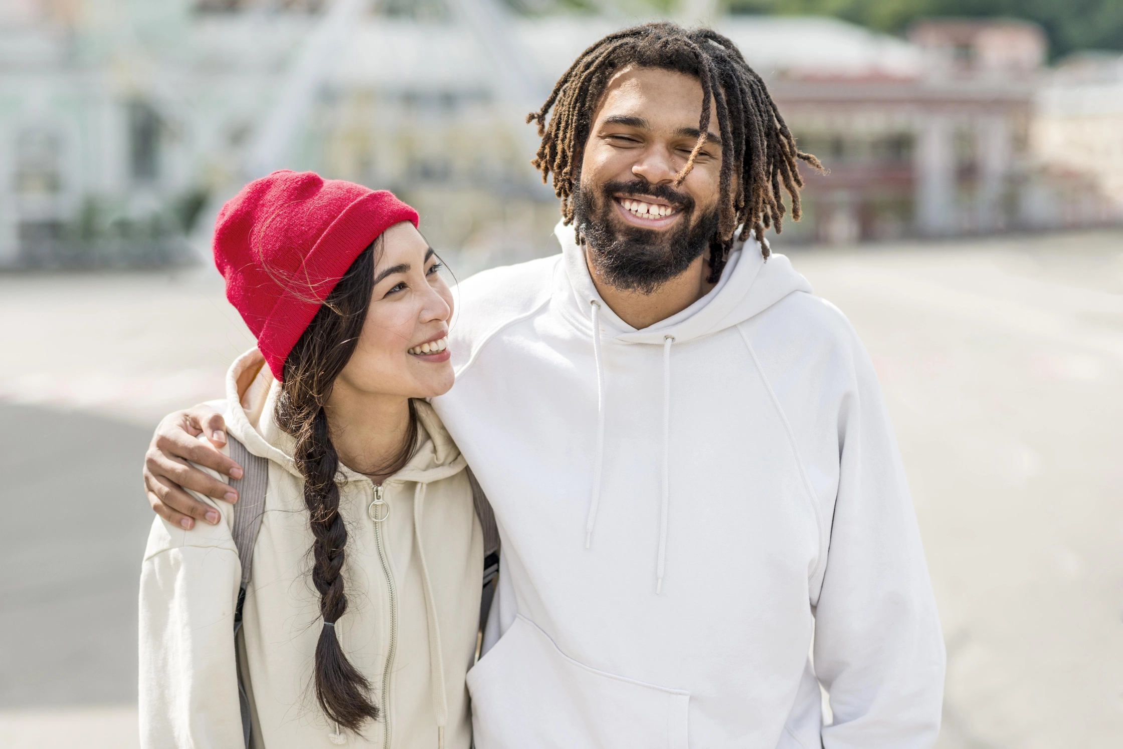 young-friends-outdoor