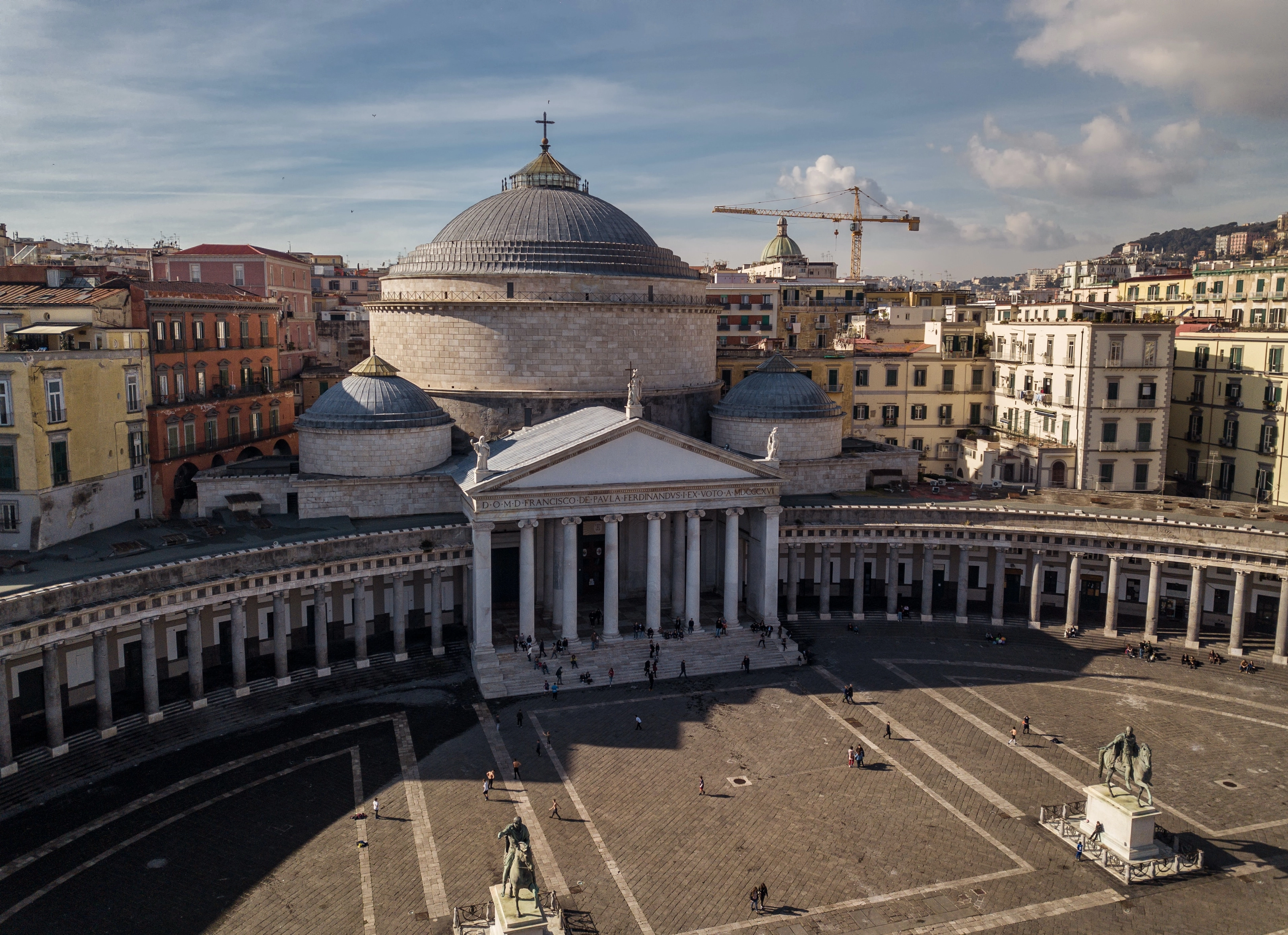 Capture your memories with a photoshoot in Naples